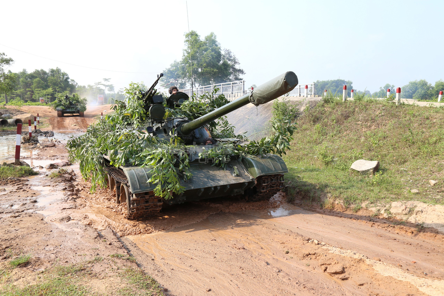 Lính tăng luyện tài trước ngày hội lớn